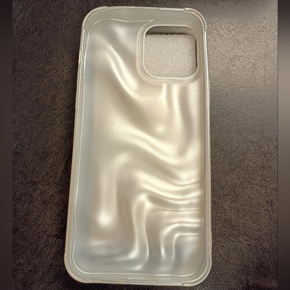 3D Bibbo White Patterned Fitted Case for iPhone 13 Pro Max - Picture 6 of 6